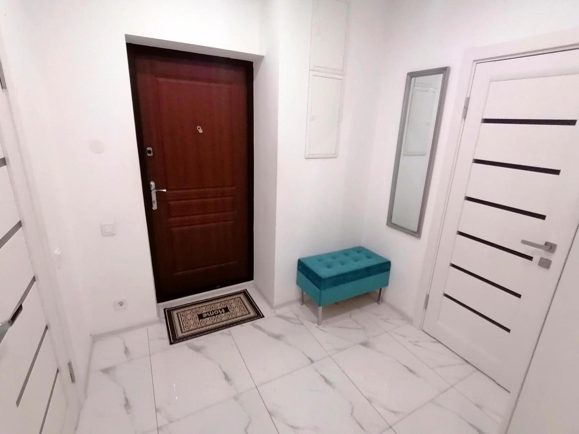 Новобудова Сам Центр Жк "Семицвіт" Apartment Lviv Exterior photo