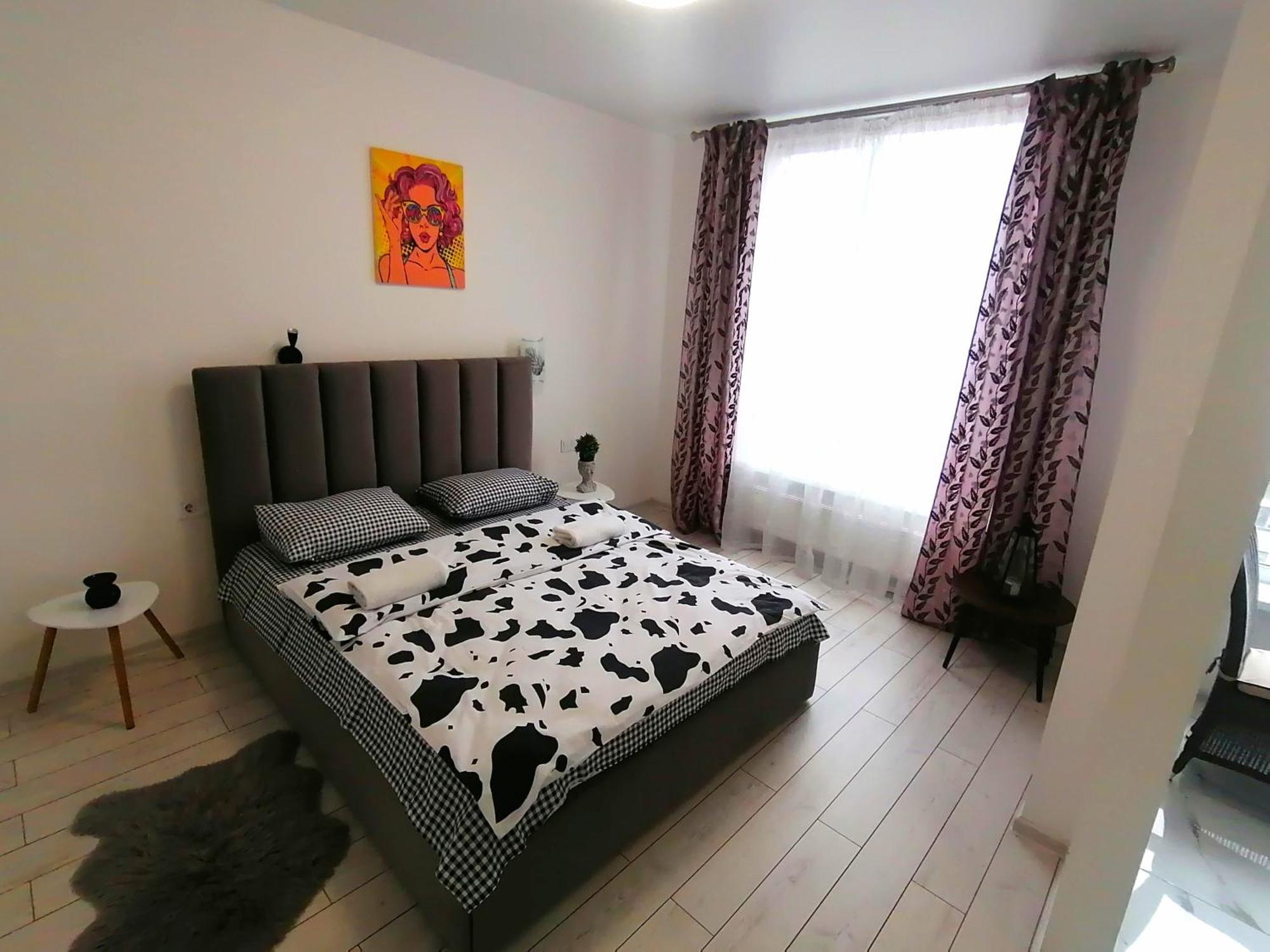 Новобудова Сам Центр Жк "Семицвіт" Apartment Lviv Exterior photo